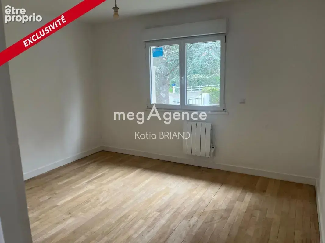 maison rénovée  de 130 m² sur un terrain de 861 m² - photo 7