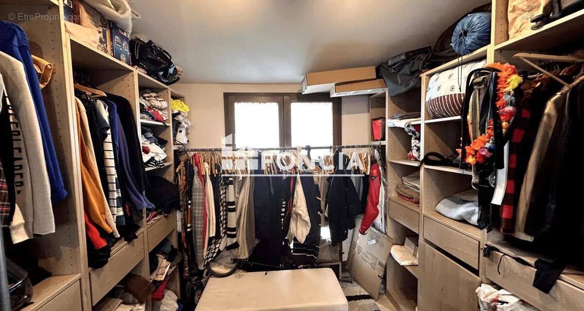 Appartement à AIX-LES-BAINS