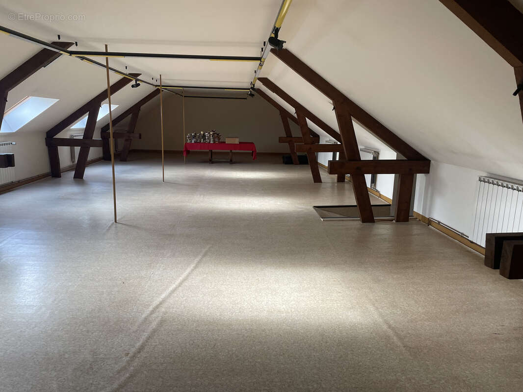 Appartement à LUXEUIL-LES-BAINS