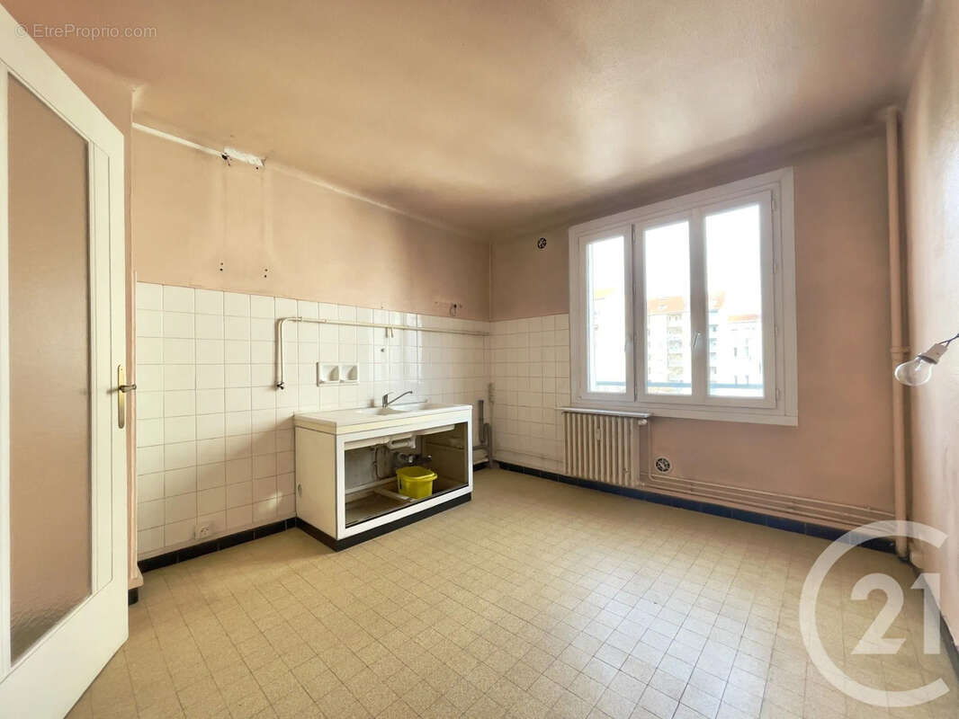 Appartement à VILLEURBANNE