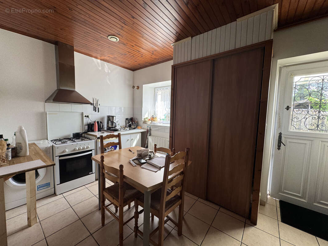 Maison à LANDIRAS