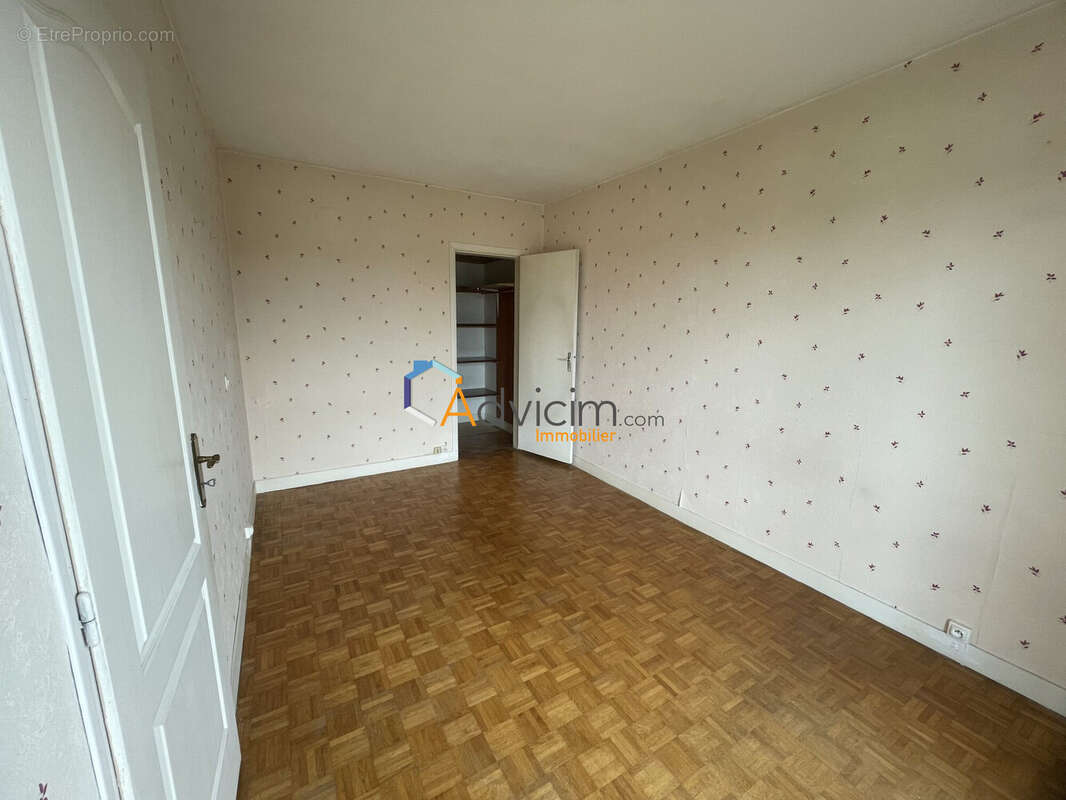 Appartement 63 m² à Olivet  - photo 7