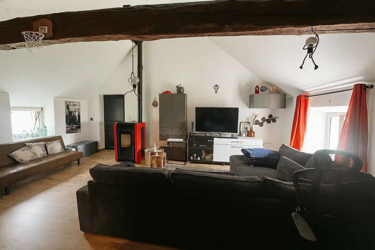 Maison à COULOMMIERS