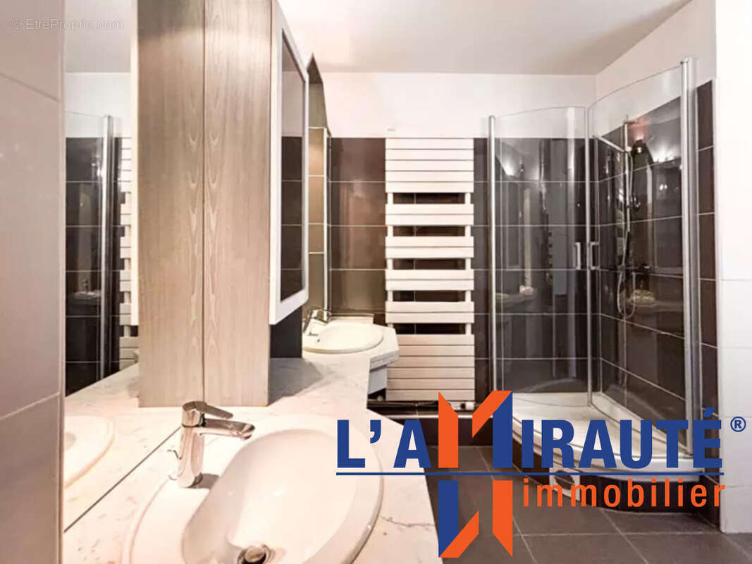 Appartement à SARTROUVILLE