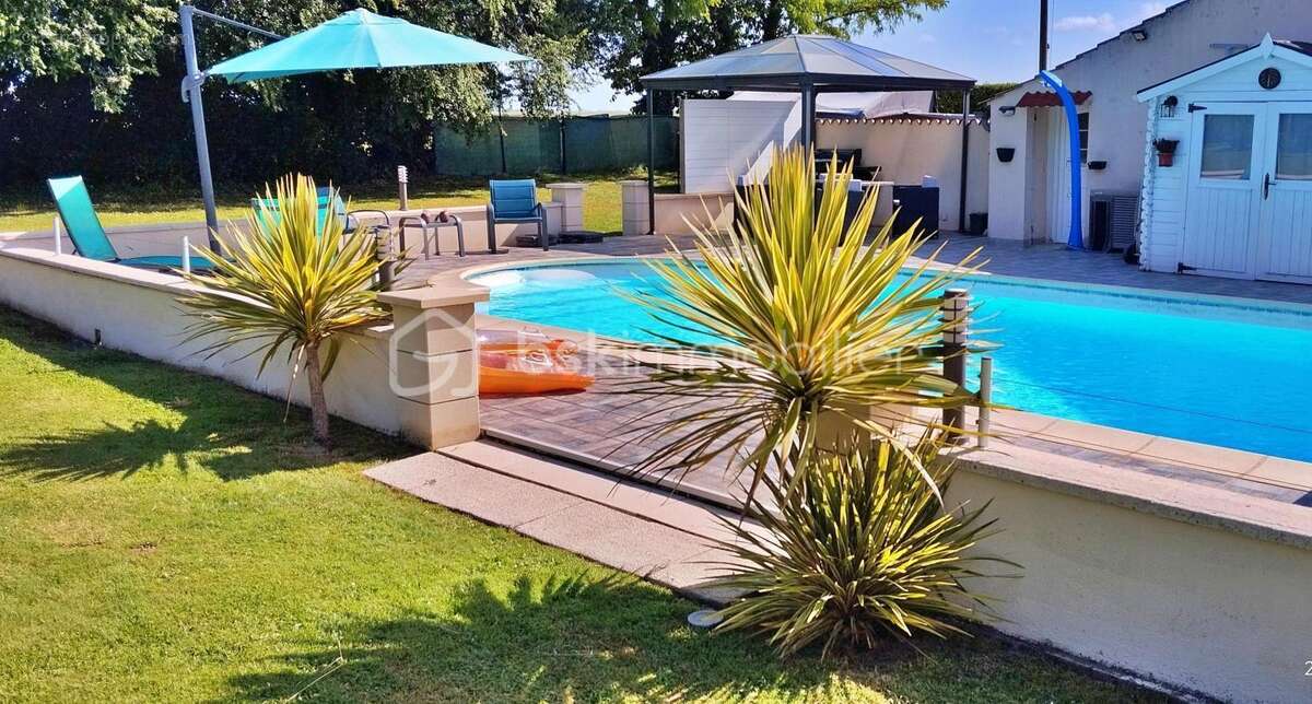 Élégante maison de campagne avec piscine - photo 2