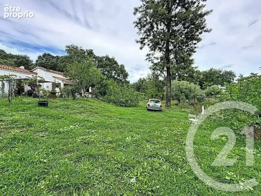 Terrain 2 100 m² à vendre à Santa-Lucia-Di-Moriani (20230) - photo 5