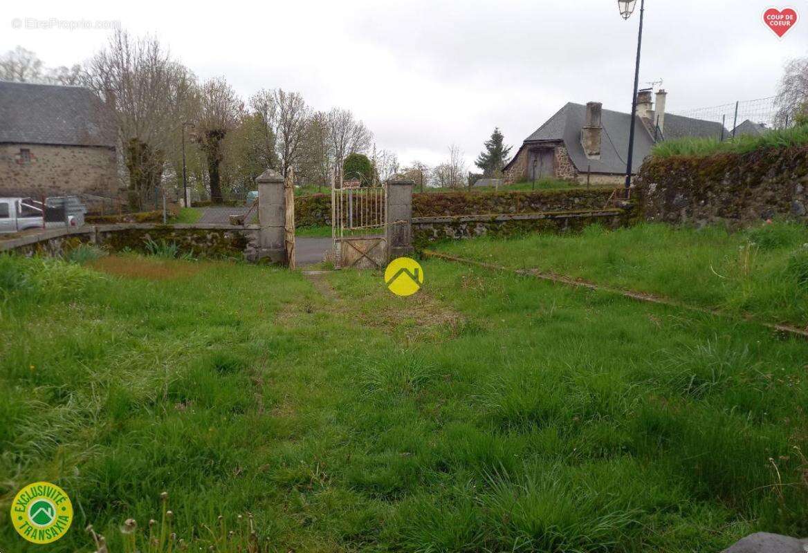 Maison à PIERREFORT