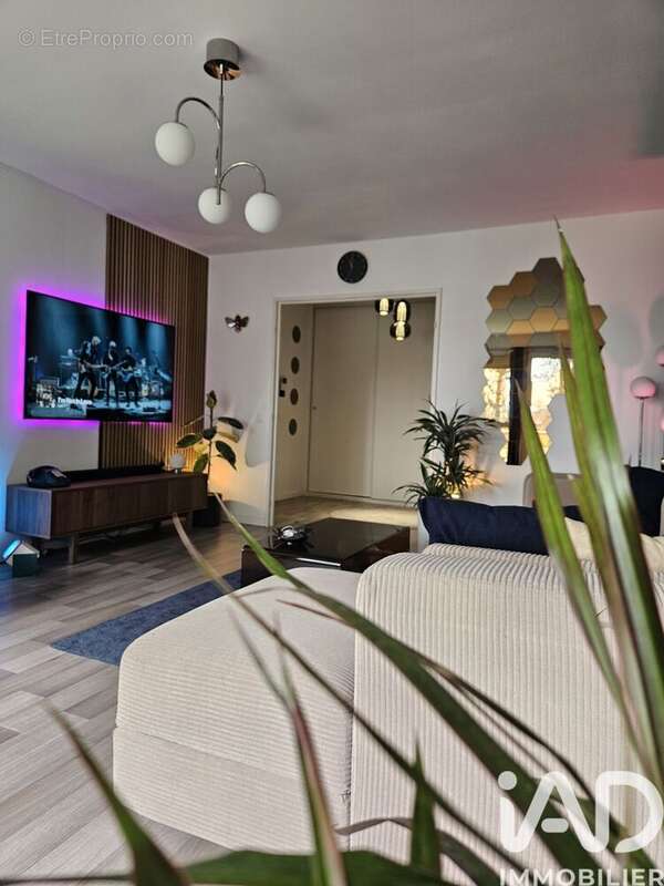 Photo 6 - Appartement à MARLY