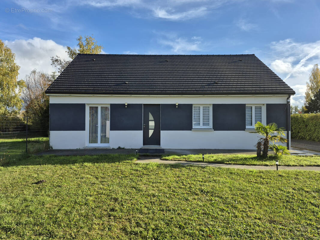 Maison à SAINT-ROMAIN-SUR-CHER