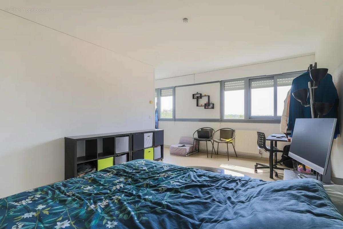 Appartement 1 pièce de 34 m² situé à Lens - photo 5