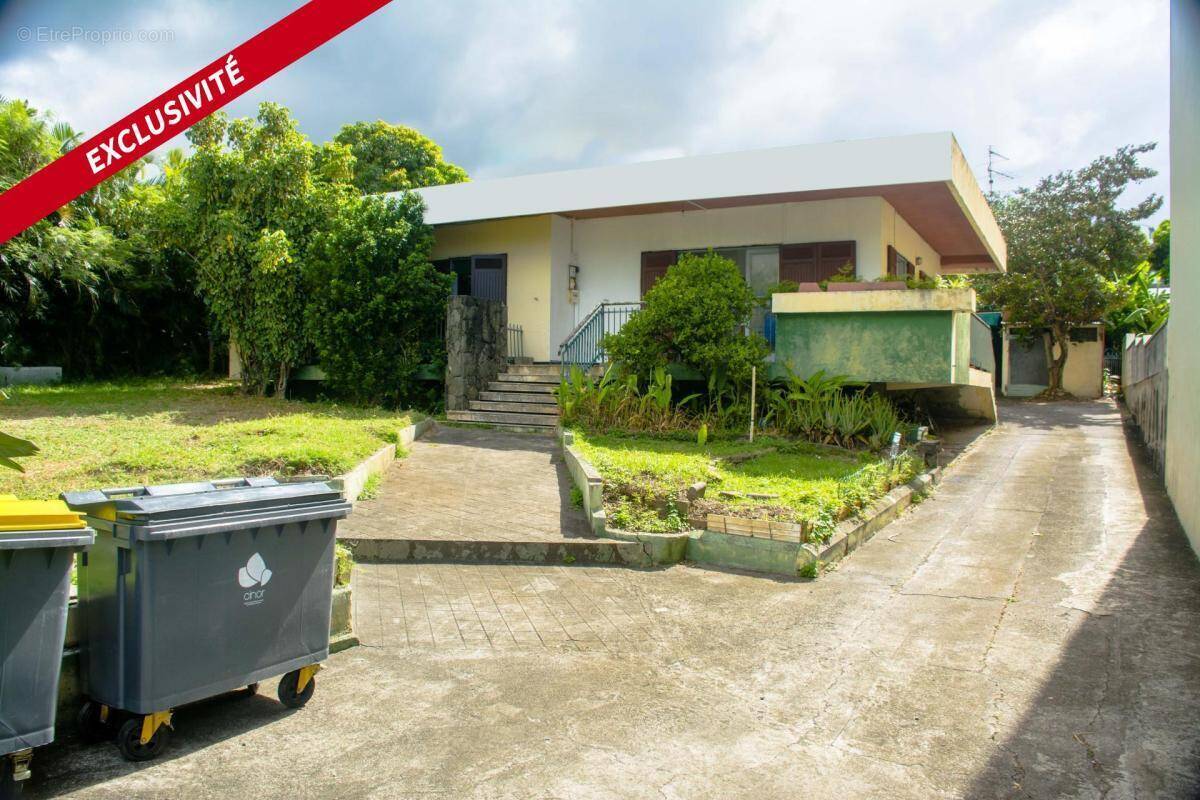 Terrain à SAINT-DENIS