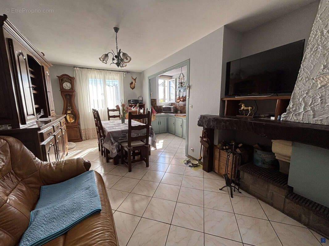 Maison à SAINT-GEORGES-DE-DIDONNE