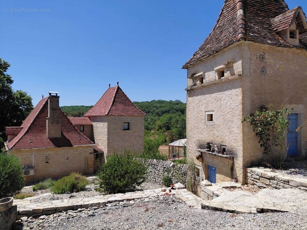 vue - Maison à LIVERNON