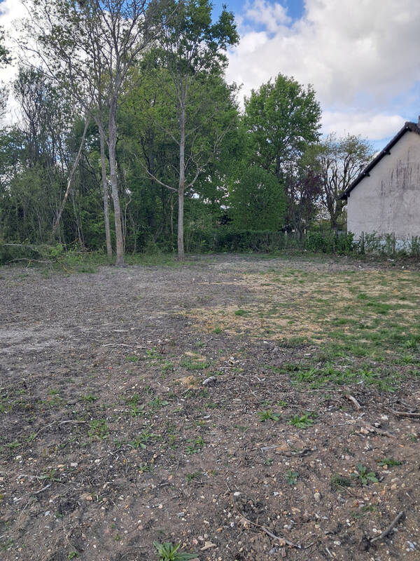 Terrain à GARANCIERES