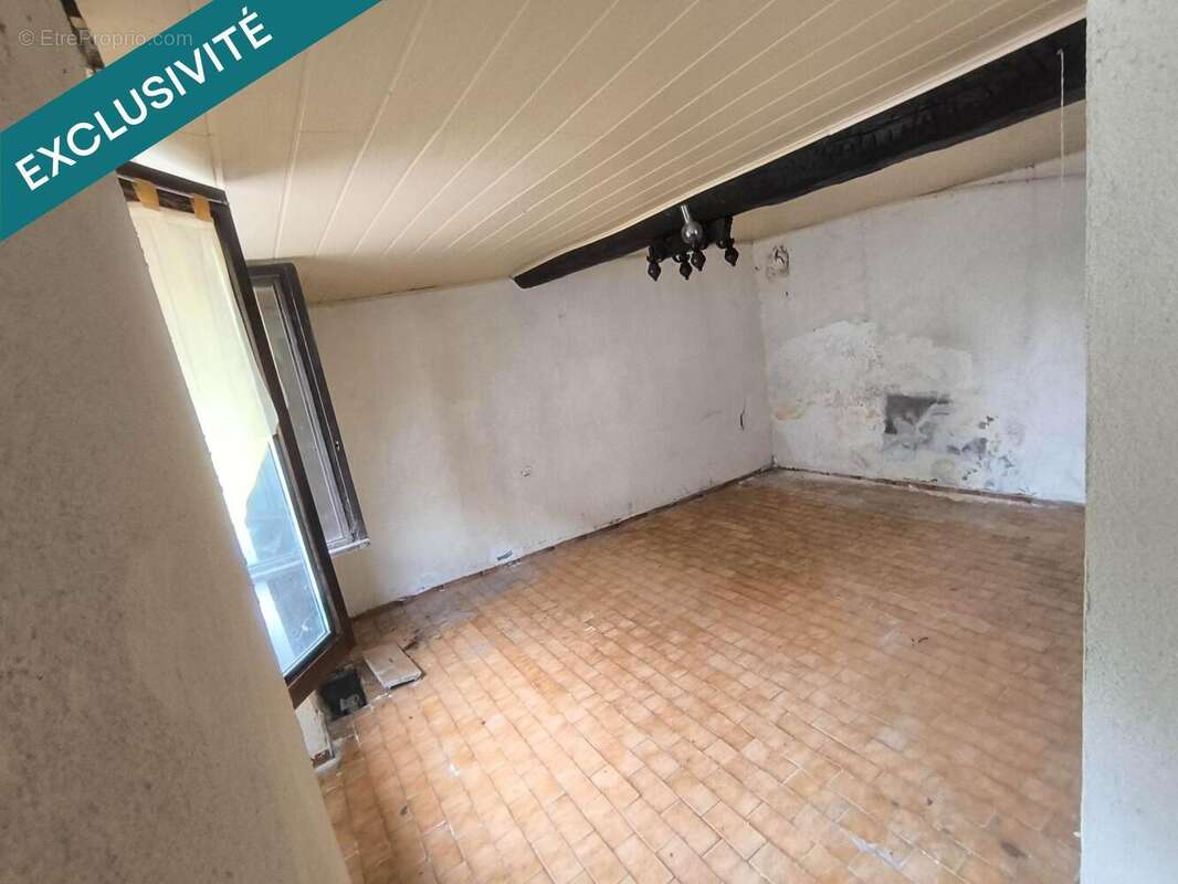 Maison 100 m² à Ravel  - photo 6