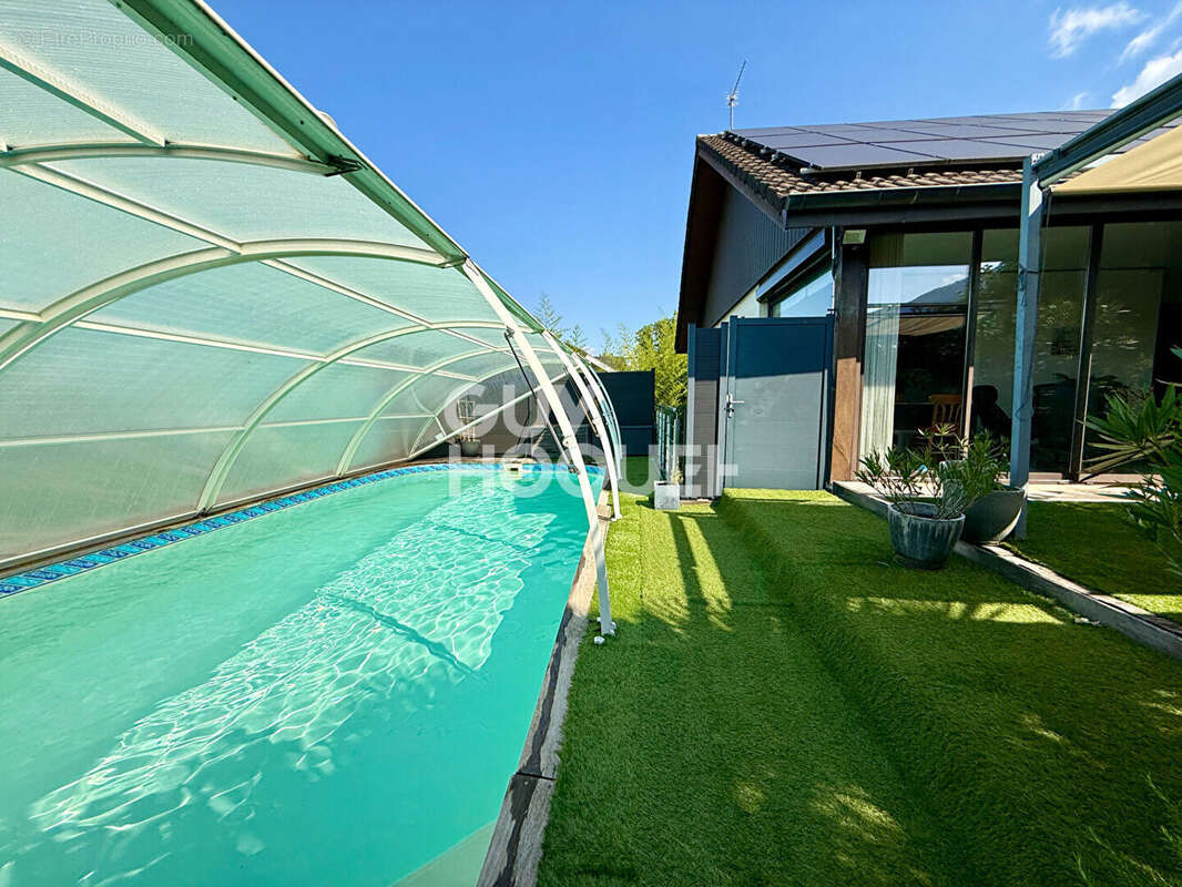 Maison à MERY