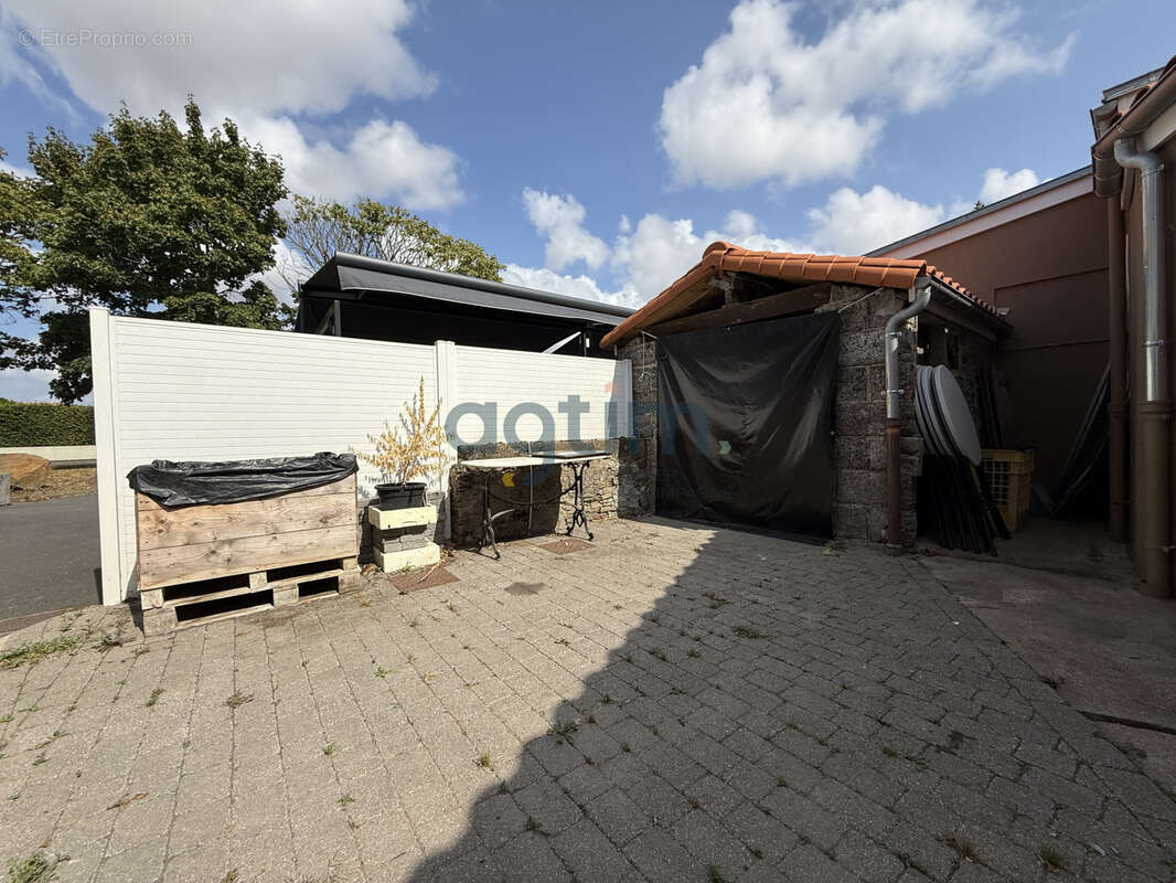 Montaigu-Vendée, spécial investisseur, proche commerces et écoles, maison, 116 m2 hab, 3 chambres, cour - photo 14