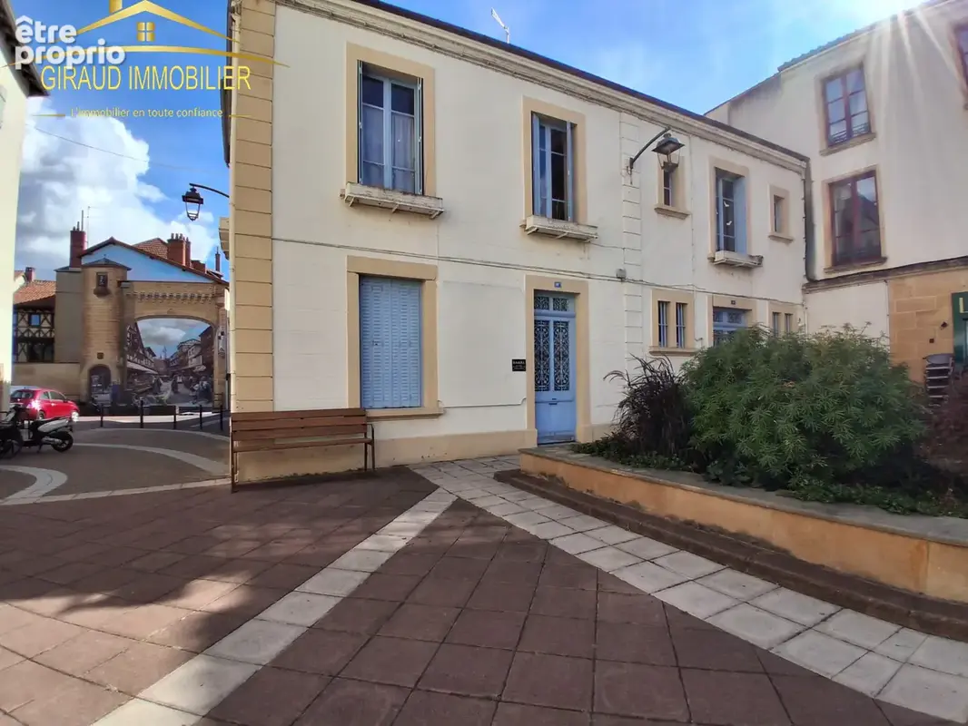 Maison à CHARLIEU