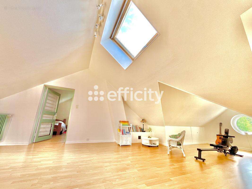 Maison à JONCHERY-SUR-VESLE