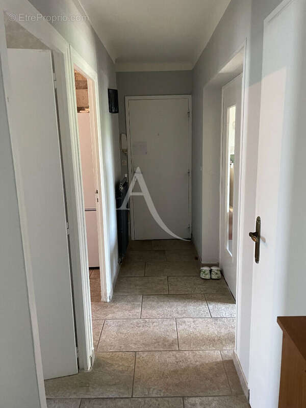 Appartement à SAINT-JEAN-DE-BRAYE