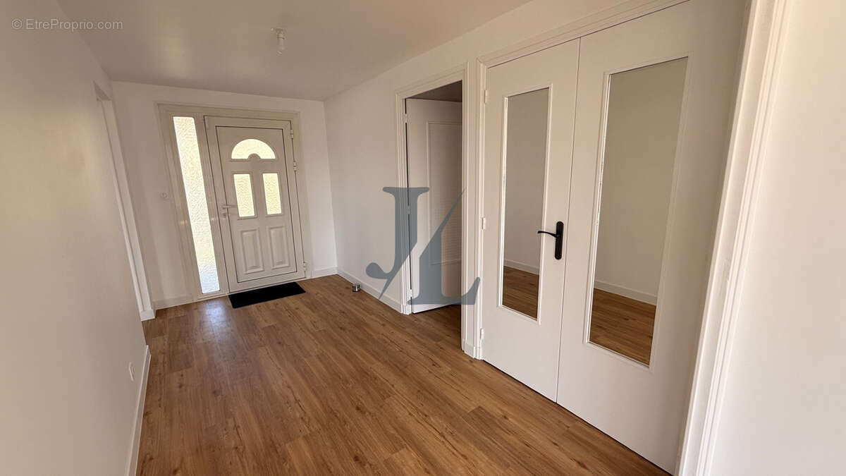 Appartement à PORTES-LES-VALENCE