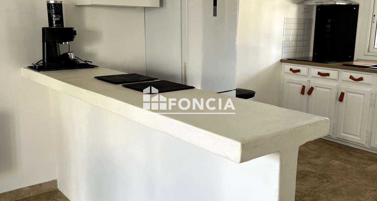 Maison à SAINT-MARTIN-DE-CRAU