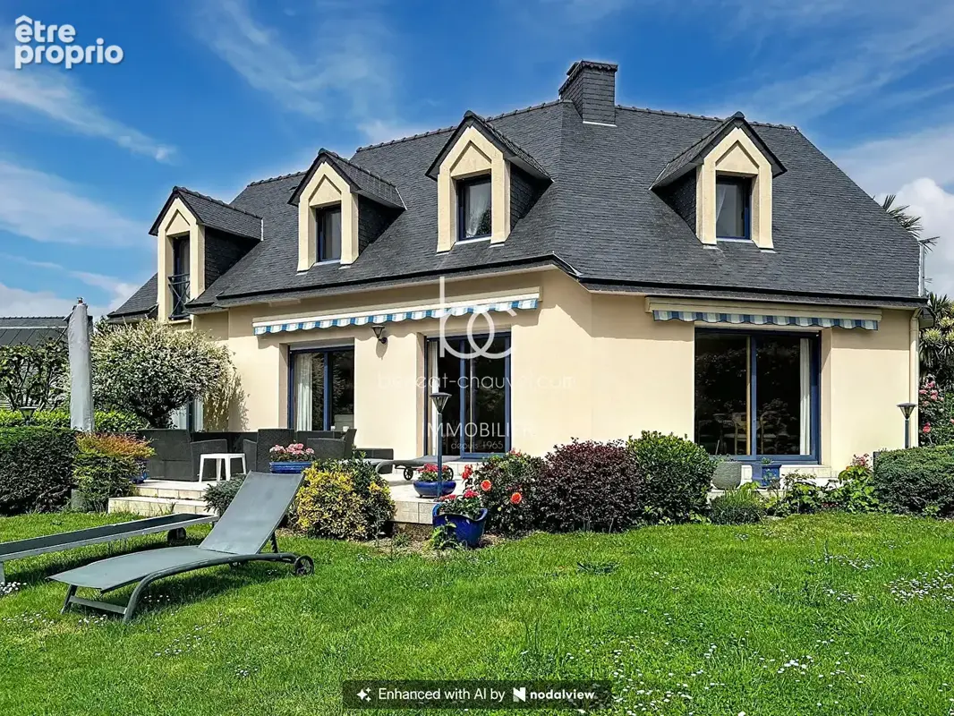 Plescop - Maison familiale de charme avec jardin arboré - photo 2