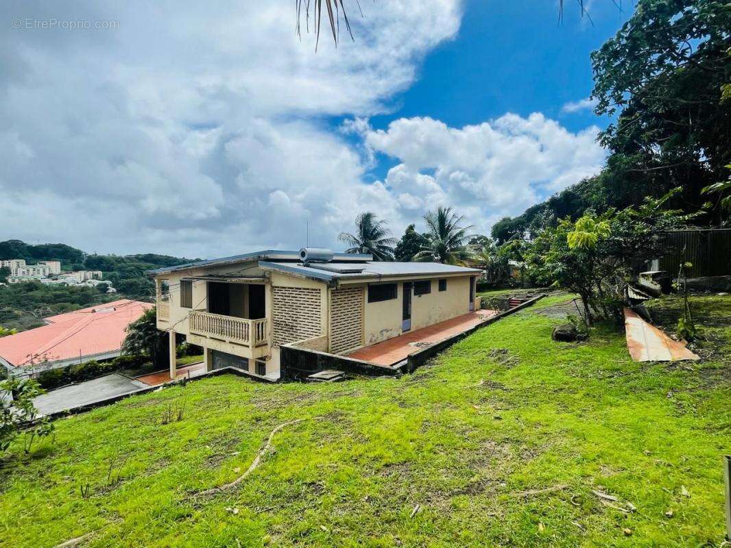 Appartement à FORT-DE-FRANCE