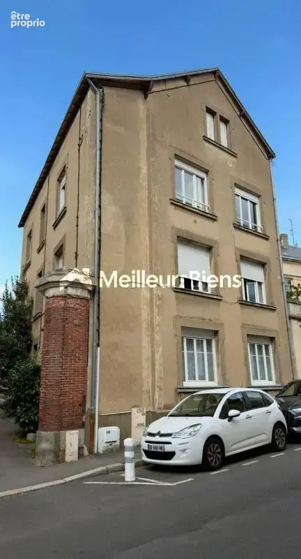 Laval – Secteur gare – Appartement de charme d’environ 80 m² avec 2 chambres et cave - photo 17