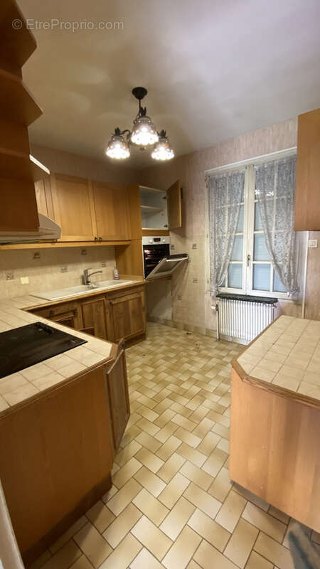 Maison à SAINT-REMY-LES-CHEVREUSE