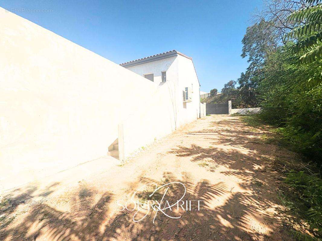 Maison à CARCASSONNE