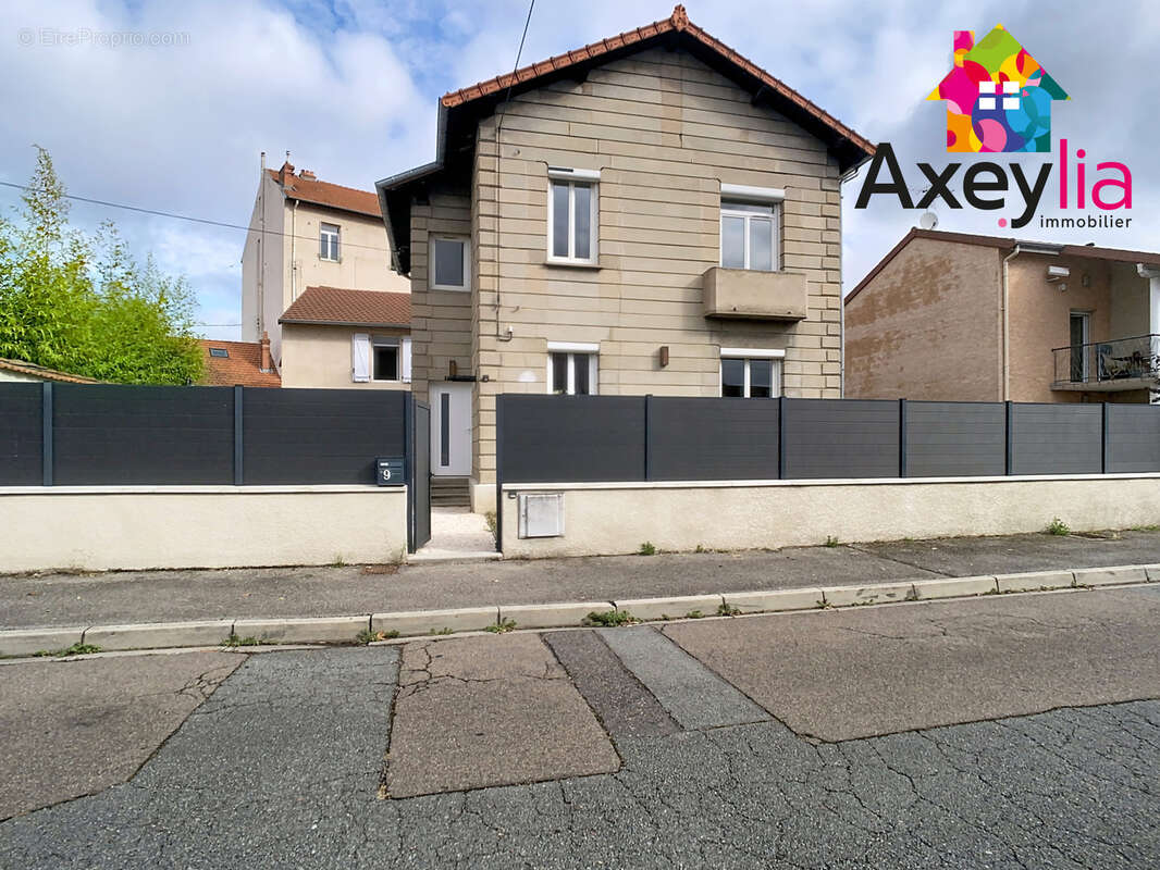 Appartement à ROANNE