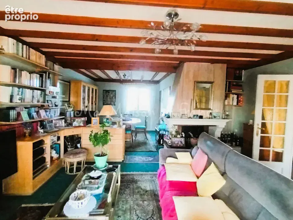 Maison 4 pièces 99 m² à vendre à Gannat (03800) - photo 4