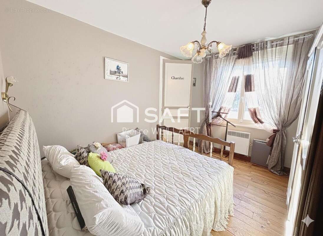 Maison 106 m² à Valence  - photo 2