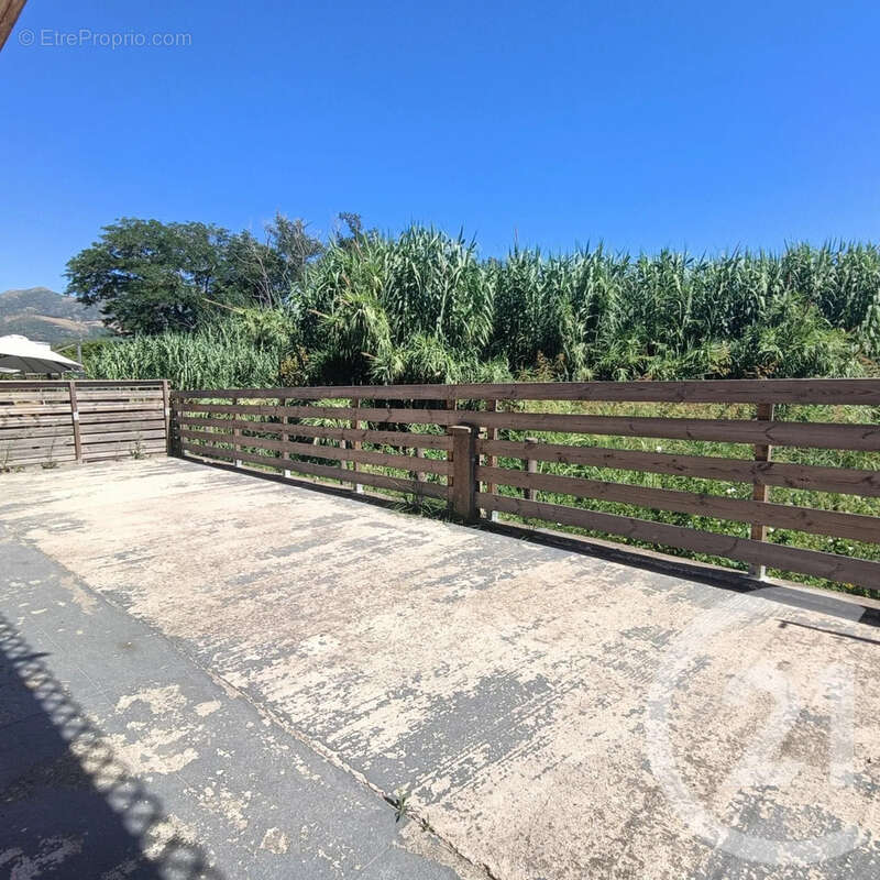 Appartement à FURIANI