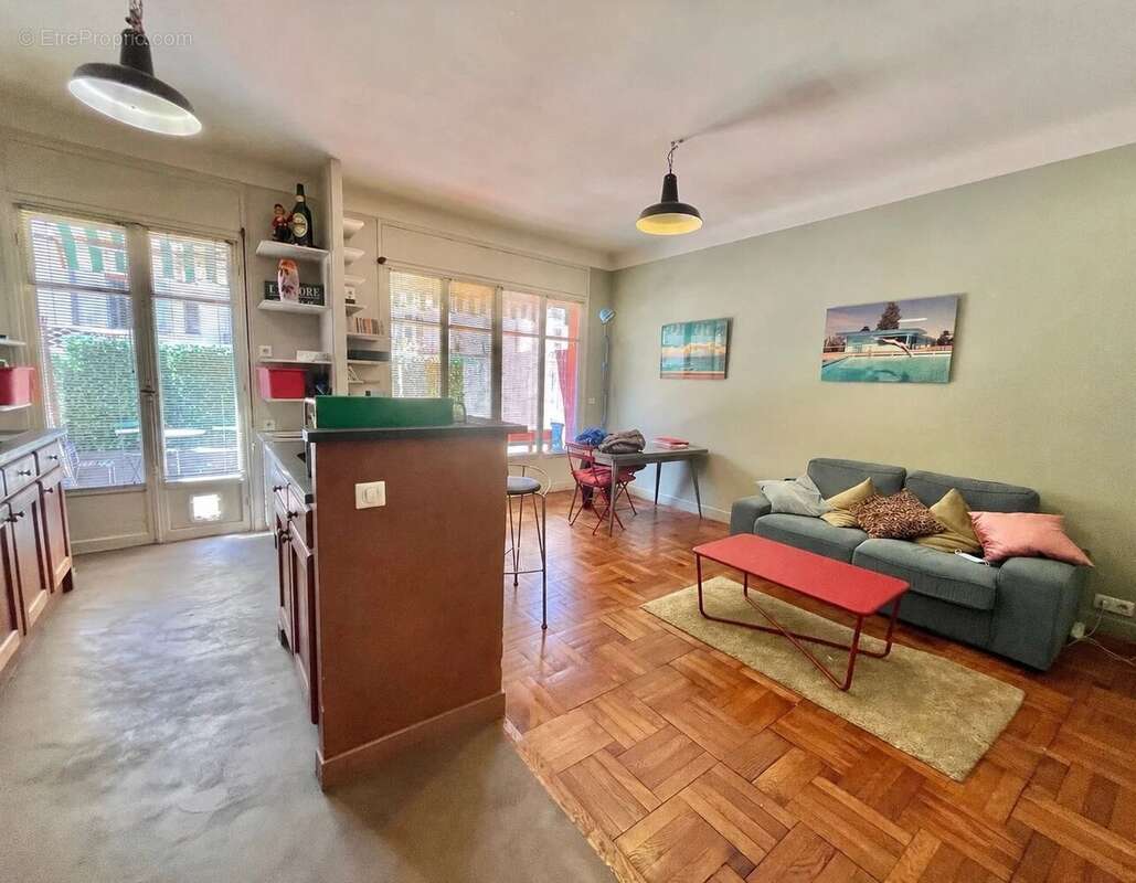 Appartement à NICE
