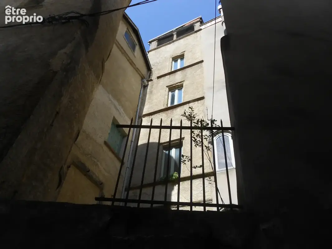 Appartement à THIERS