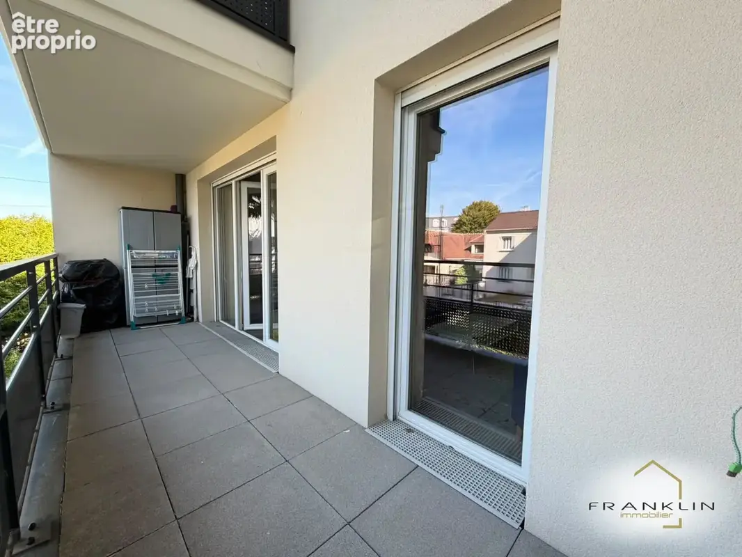 Construction récente - Appartement F4 - 83 m2 - 3 chambres - photo 11