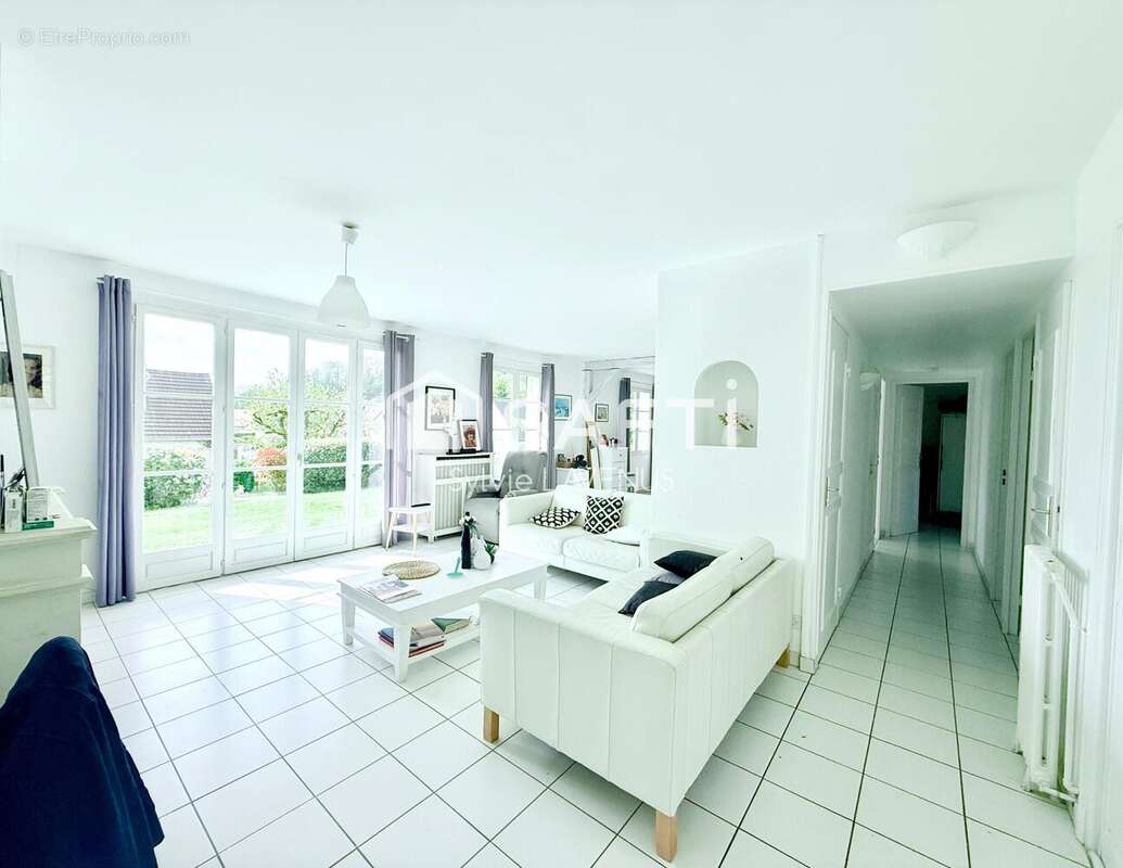 Photo 3 - Maison à PASLY