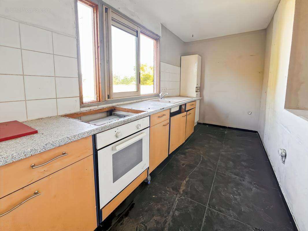 Appartement à LORIOL-SUR-DROME