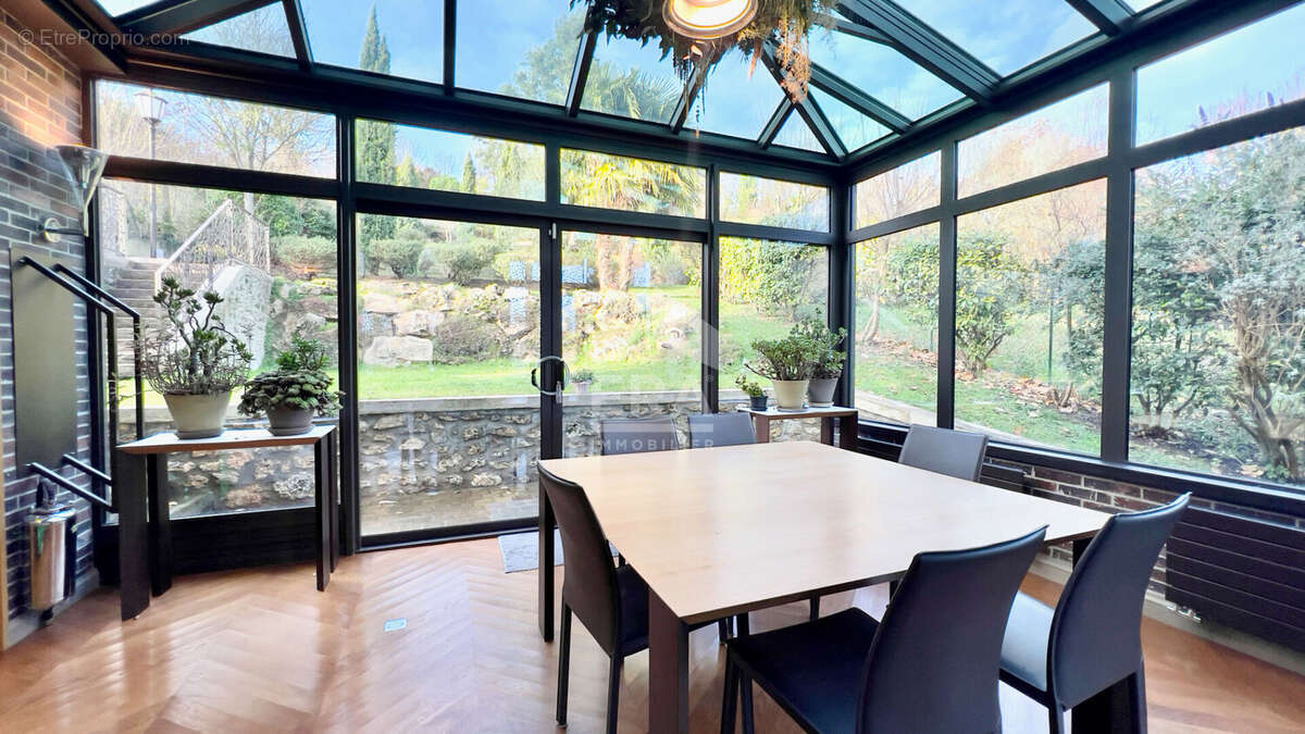 Maison à ATHIS-MONS