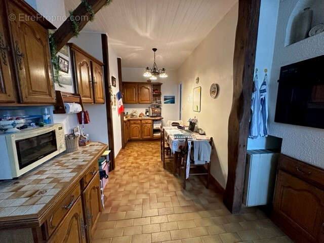 Maison à BURES-SUR-YVETTE