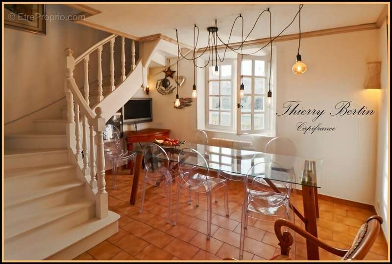 Appartement à LA COLLE-SUR-LOUP