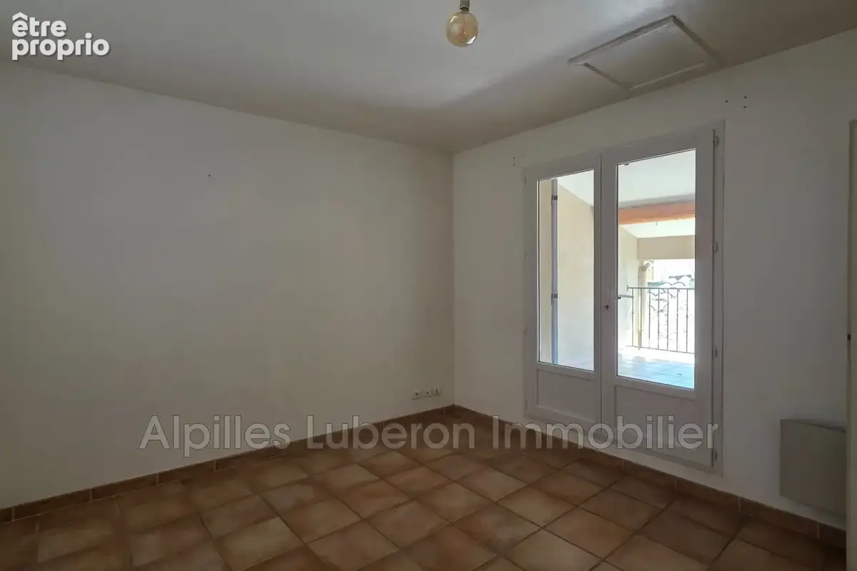 Maison 3 pièces 93 m² à vendre à Molleges (13940) - photo 8