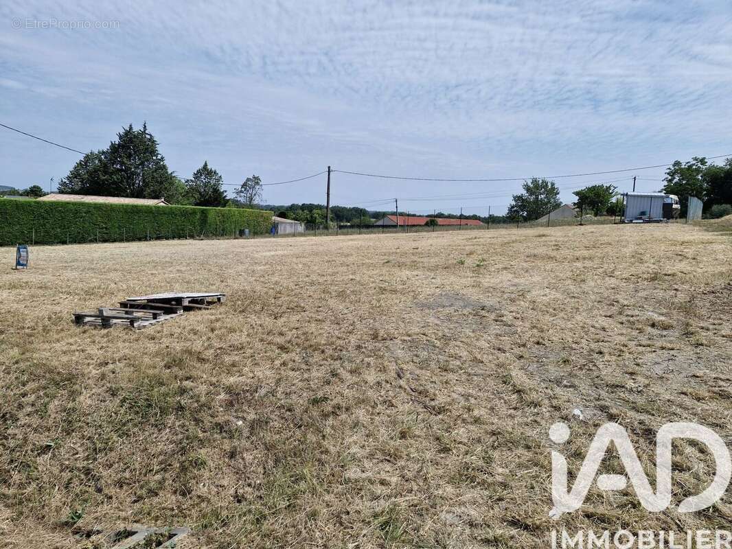 Photo 3 - Terrain à SIGOULES