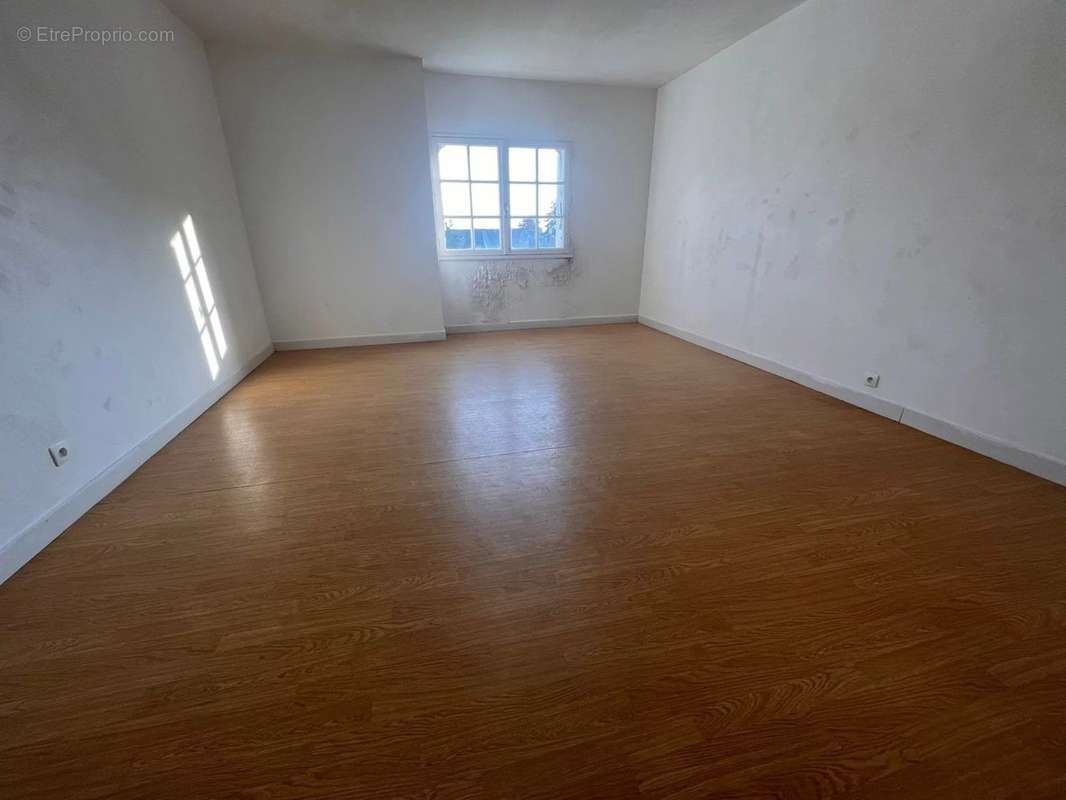 Maison à MARTIGNE-FERCHAUD