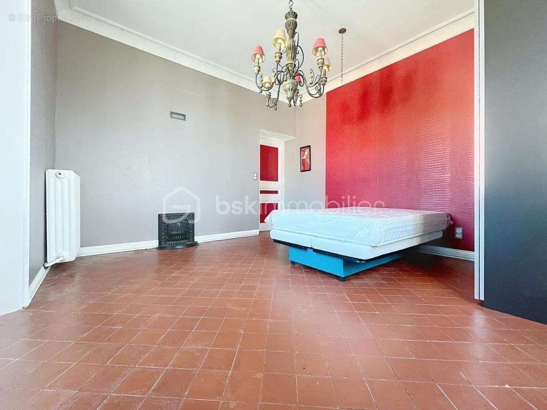 Authentique mas en pierre de 150 m² avec dépendances et cour privée - photo 7