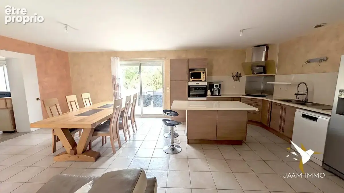 Maison 6 pièces 133 m² à vendre à Saint-Jean-De-Thurigneux (01390) - photo 8