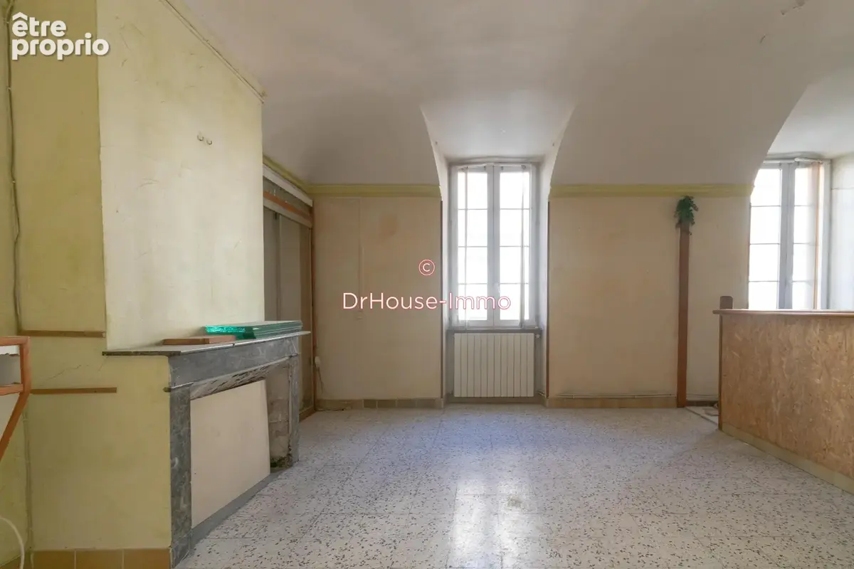 Appartement 25 pièces 450 m² à vendre à Saint-Ambroix (30500) - photo 13