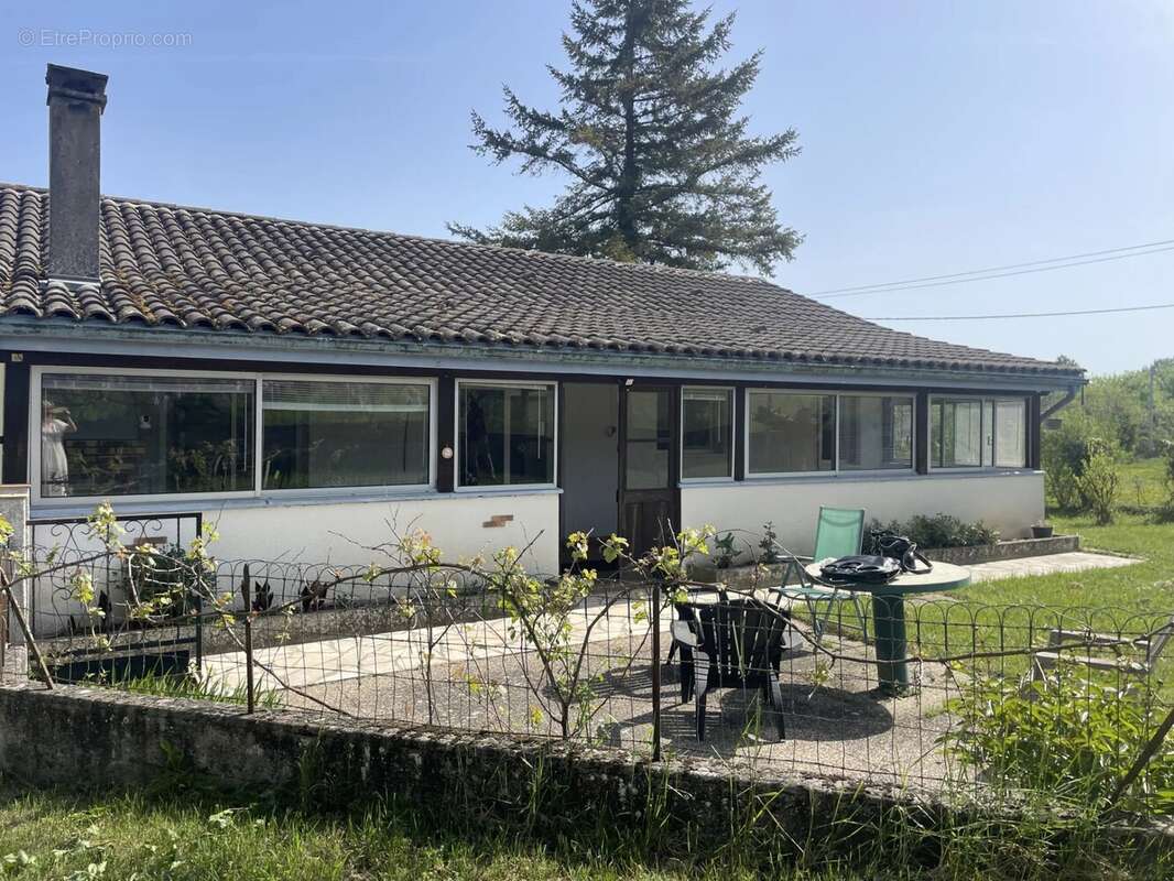 Maison à CASTELJALOUX